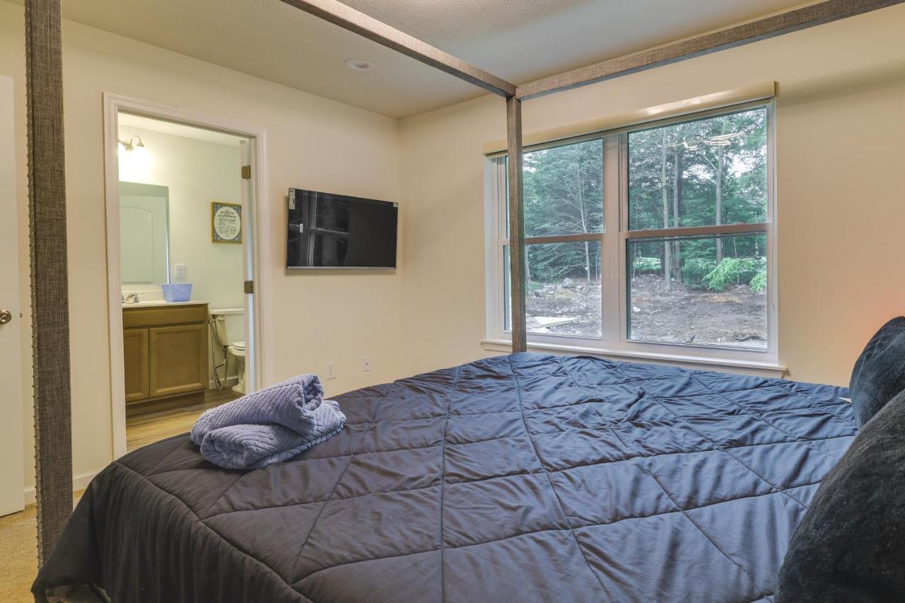 Holiday home Spacious With Pool Table And Fire Pit! Tobyhanna
