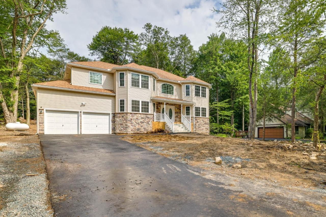 Spacious With Pool Table And Fire Pit! * Tobyhanna