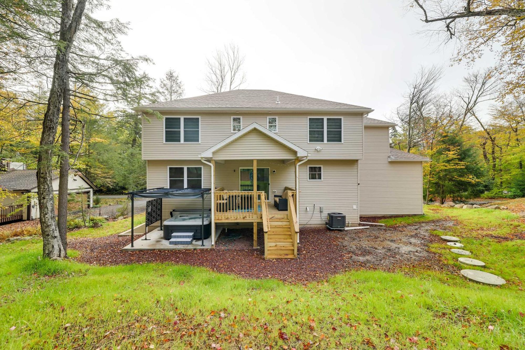 Spacious With Pool Table And Fire Pit! Tobyhanna